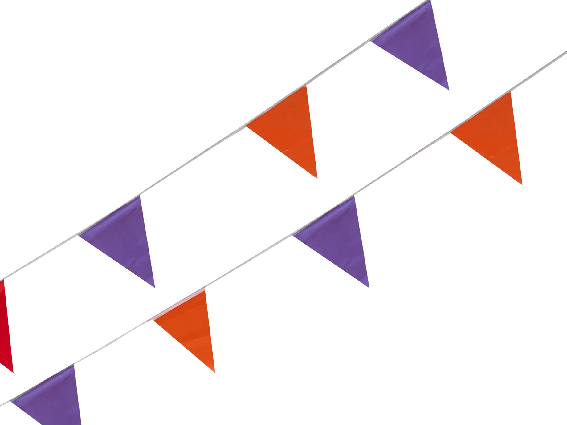 Tira de banderines triangulares intercalados en colores naranja y morado con guía de rafia forrada en blanco, ideal para eventos, exposiciones y decoración de fiestas. Tira de banderines triangulares intercalados en colores naranja y morado con guía de rafia forrada en blanco, ideal para eventos, exposiciones y decoración de fiestas.